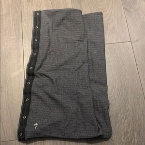 Lululemon “ivivva” vinyasa scarf